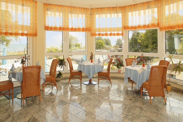 Strandhotel Seerose (Loddin)